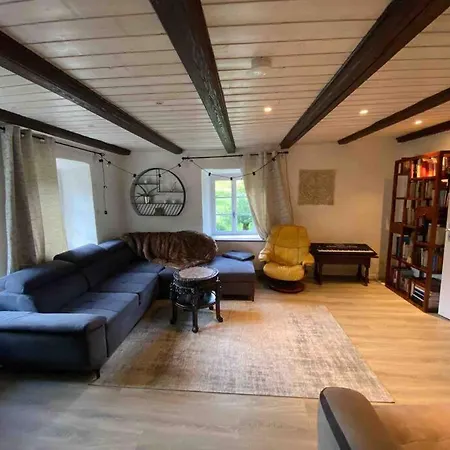 Maison De Campagne Familiale *